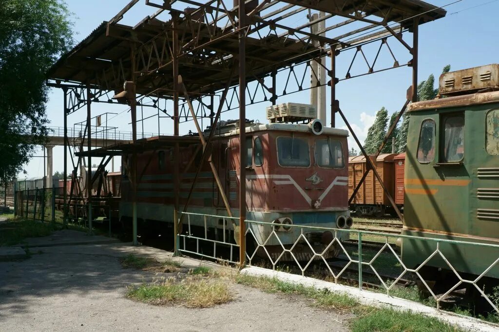 Пэу 2. Пэу2 электровоз. узкоколейный электровоз пэу 1. локомотив узкоколейный пэу 2.
