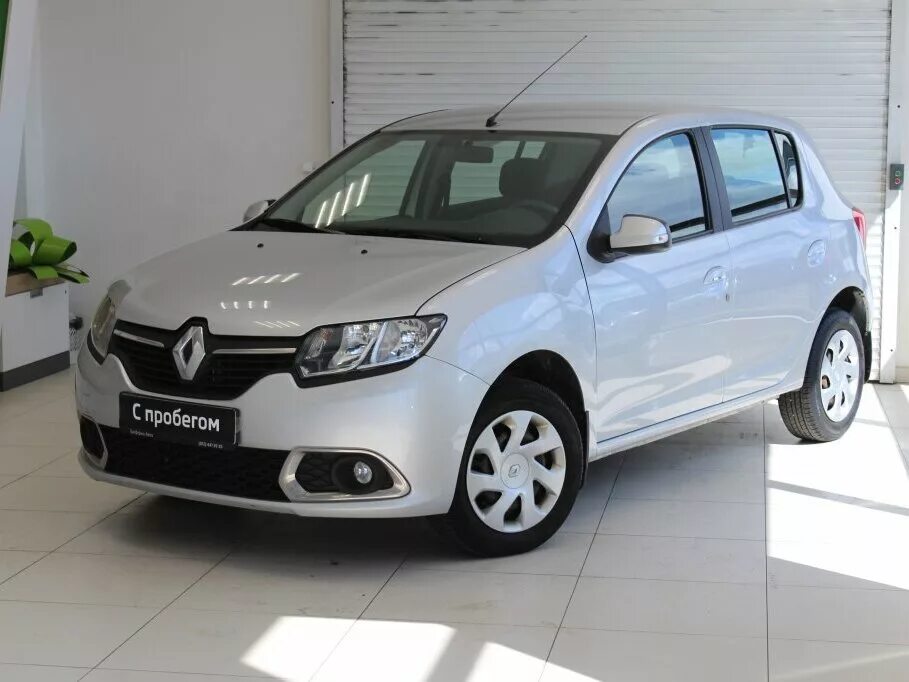 Renault санкт. Рено Сандеро 2014. Renault Sandero 1.6 МТ, 2014. Сандеро 2 2014 г. Рено Сандеро белый 2014.