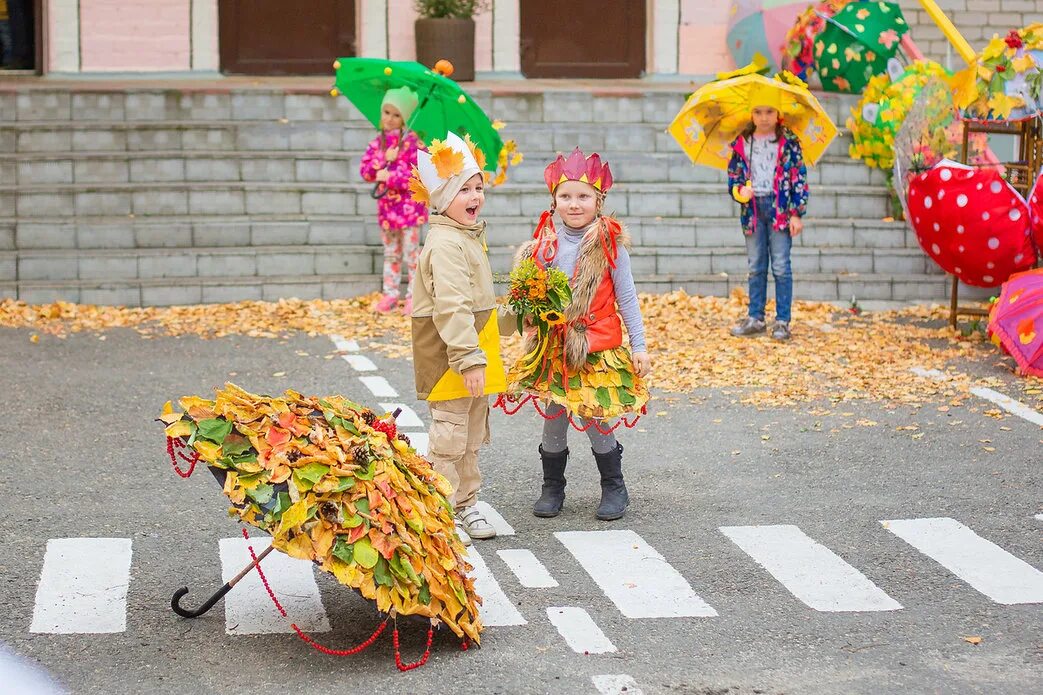 королёв осенью фото. парад осени. парад осени. парад осени. парад осени.