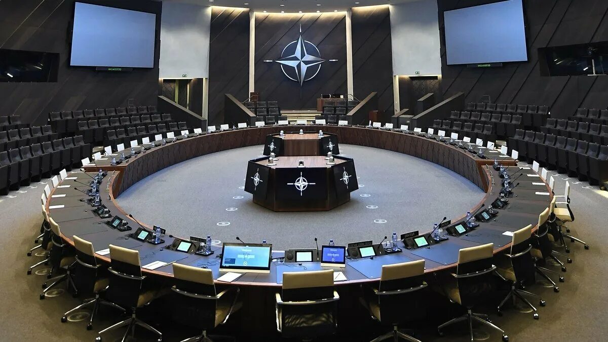Заседание САС НАТО. Аналитический центр при НАТО Atlantic Council. Штаб НАТО изнутри. Совет НАТО.