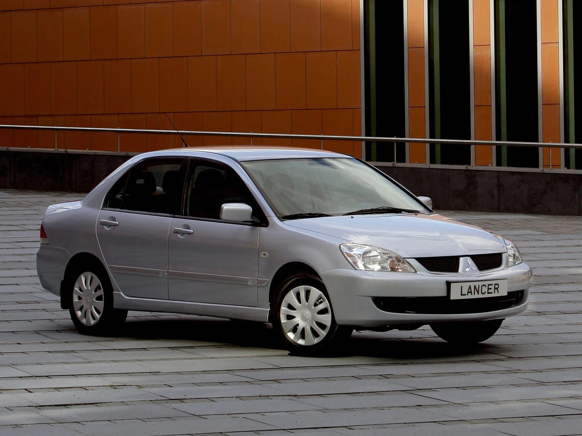 Mitsubishi Lancer 9. Митсубиси Лансер 9 2003. Мицубиси ланцер 9 седан. Митсубиси Лансер 9 поколения.