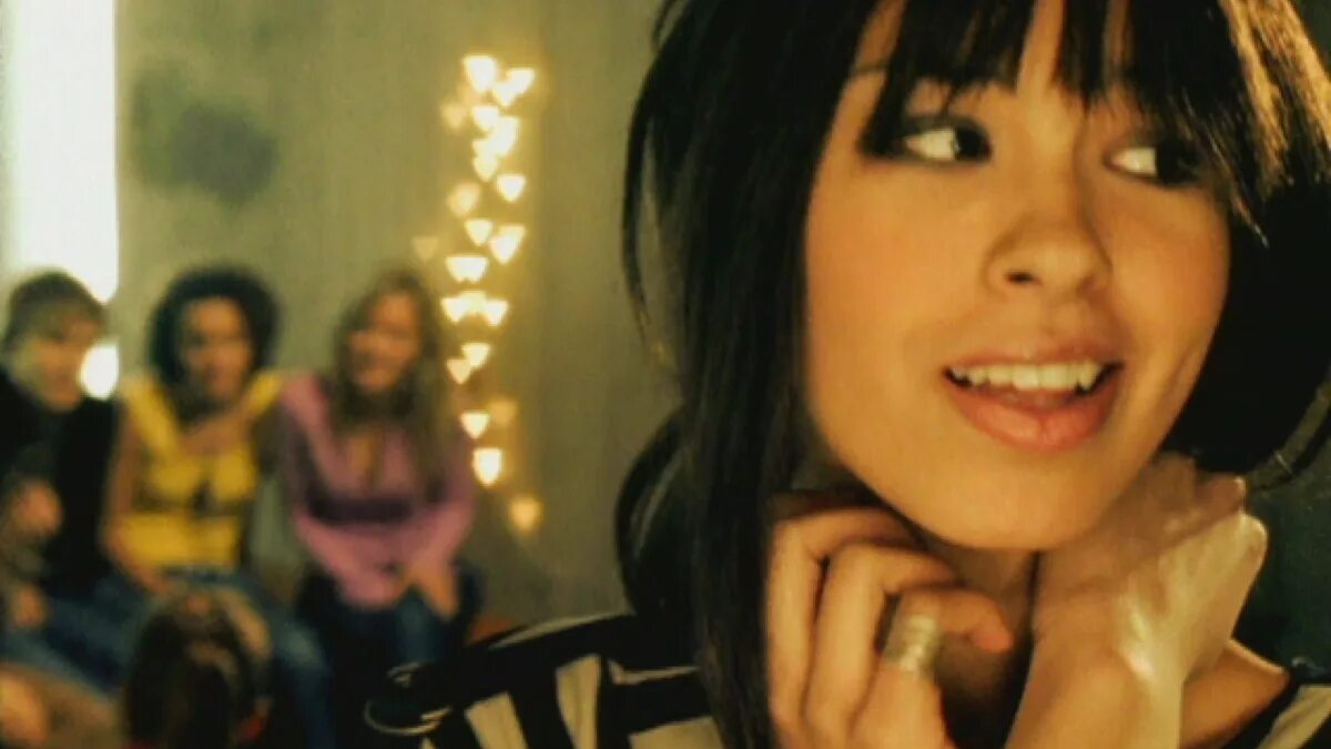 You re the only girl. Maria Mena. Maria Mena 2023. Песня клип Марья. Maria Mena tik Tok.