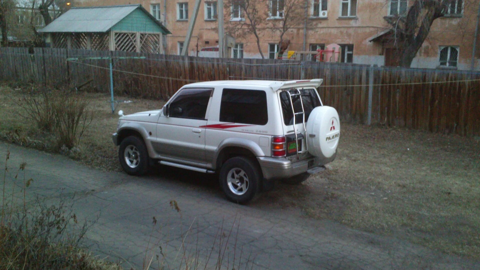 Джип митсубиси мини паджеро. Митсубиси паджеро улан удэ. 2 lwb, 2008 год. Джип митсубиси мини паджеро. Mitsubishi pajero 2 с кенгурятником.