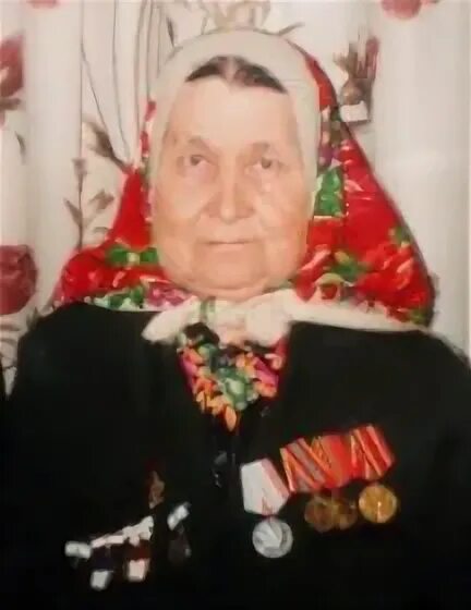 Труженик тыла уфа. Труженик тыла уфа. Памятник труженикам тыла камчатка. Парк победы уфа памятники. Памятник труженикам тыла калуга.