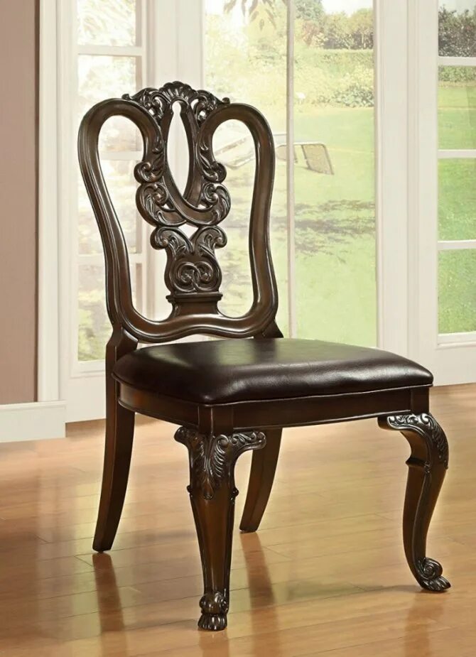 Красивые стулья. Красивые стулья для гостиной. Аристократические стулья. Красивые фото на стуле.