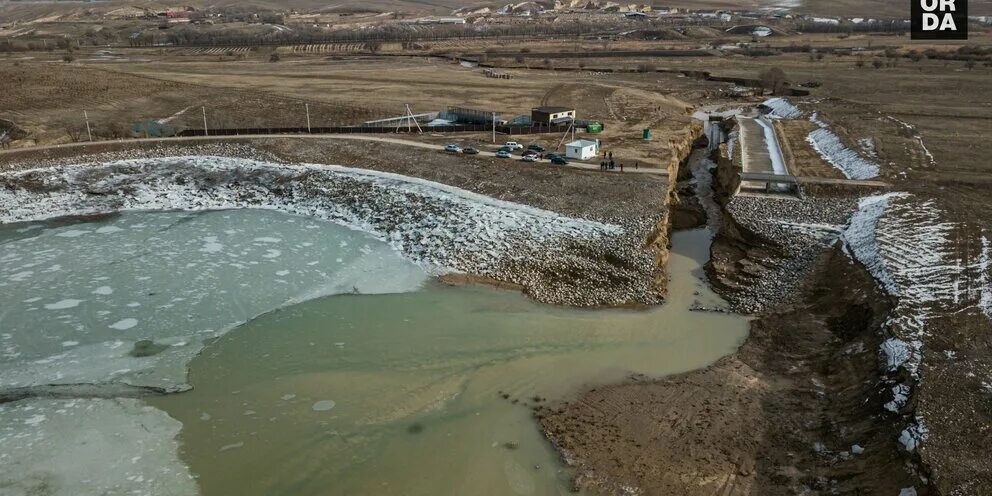 Почему прорвало дамбу в оренбурге