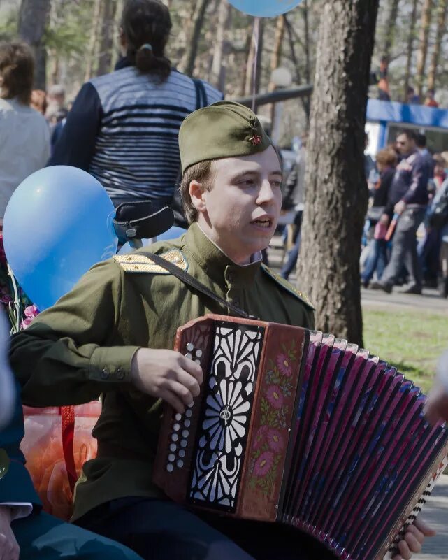 Новоалександровск тальяночка. Фестиваль гармонистов в крыму 2021. Тальяночка история песни. Тальяночка история песни. Тальяночка гармонь.