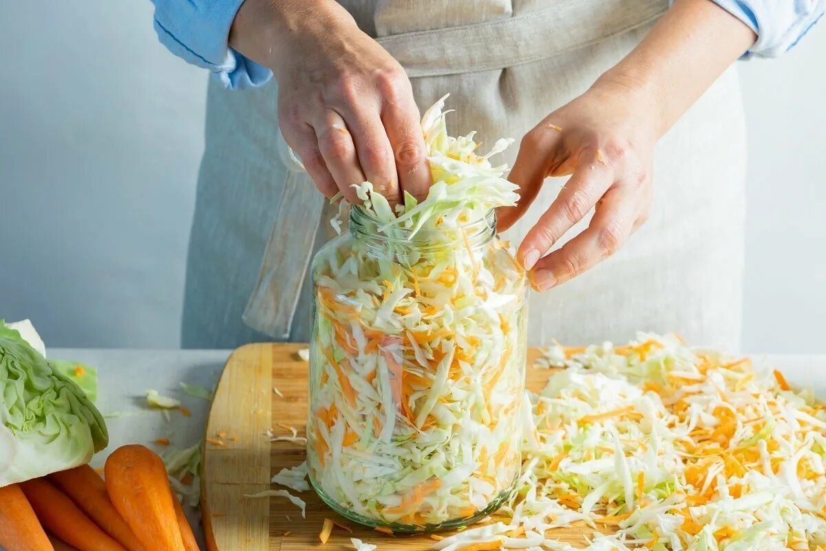 Как быстро приготовить квашеную капусту