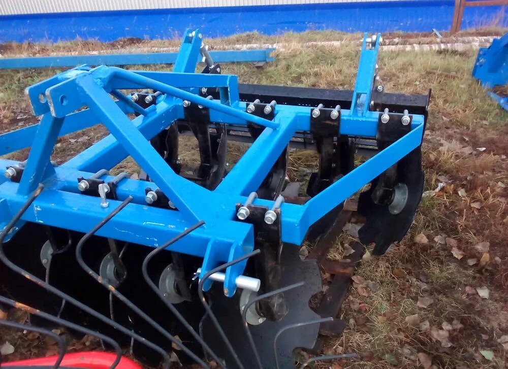 Авито б у дискатор. Дискатор бдф-2.4 на авито. обработка земли бороной. дисковые бороны кун. борона дисковая на авито.