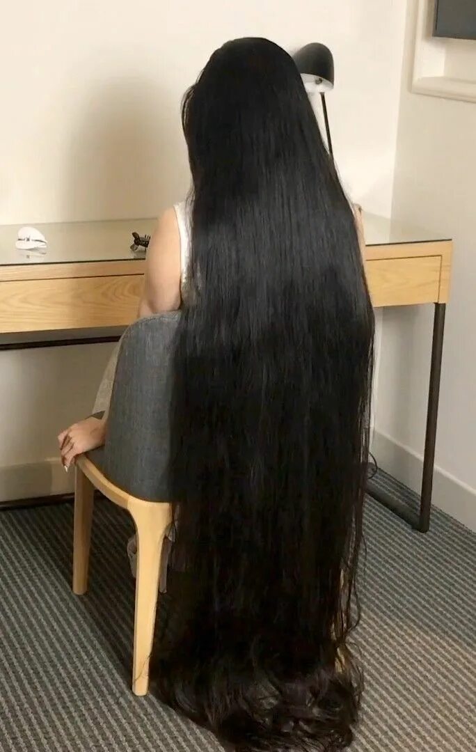 Long hair video. Hairjob длинные волосы. Harijob длинные волосы. Hairjob косы. Long hair job.