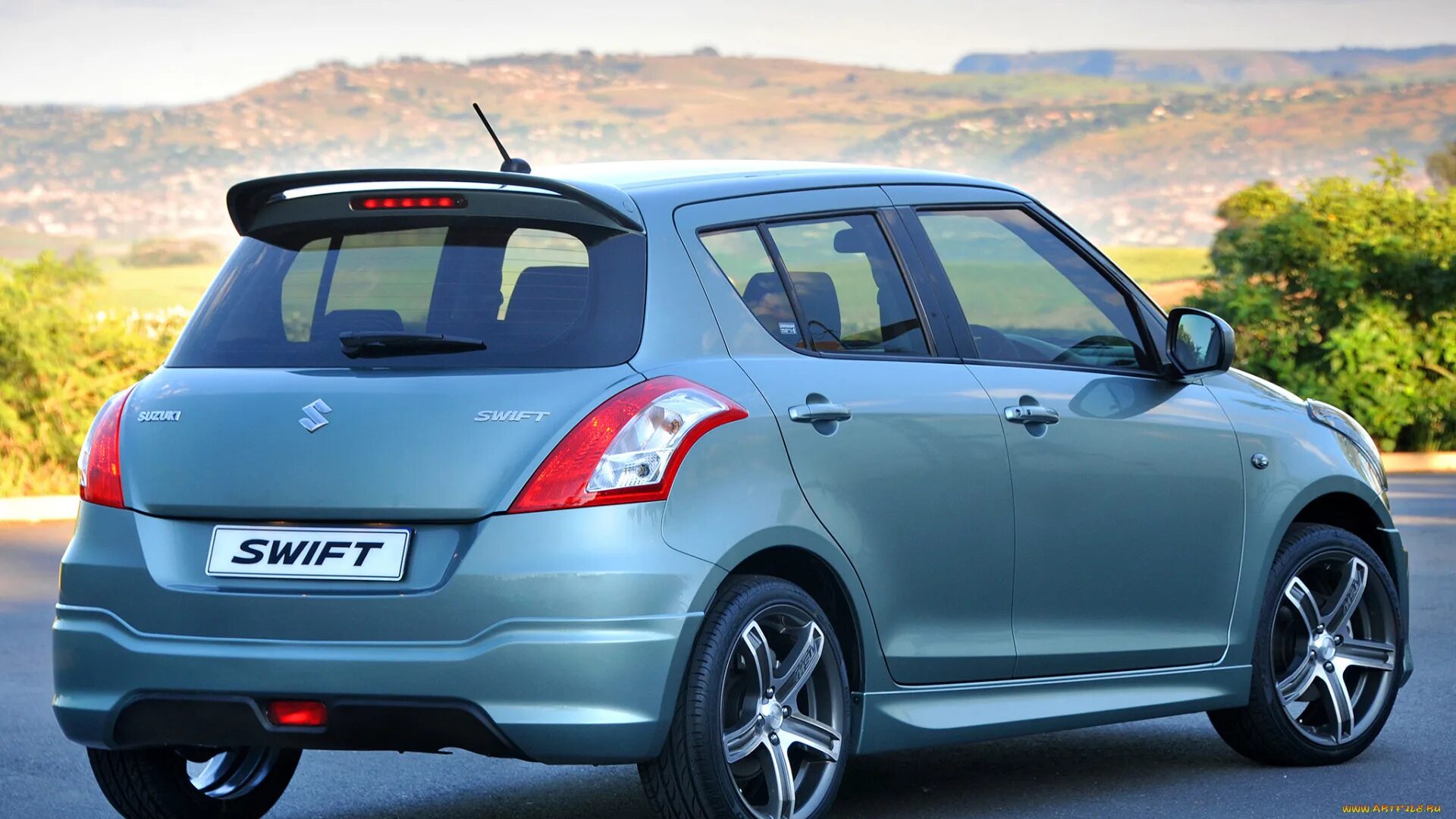 B swift. Судзуки свифт. машина suzuki swift. suzuki swift 2012. suzuki swift 5.