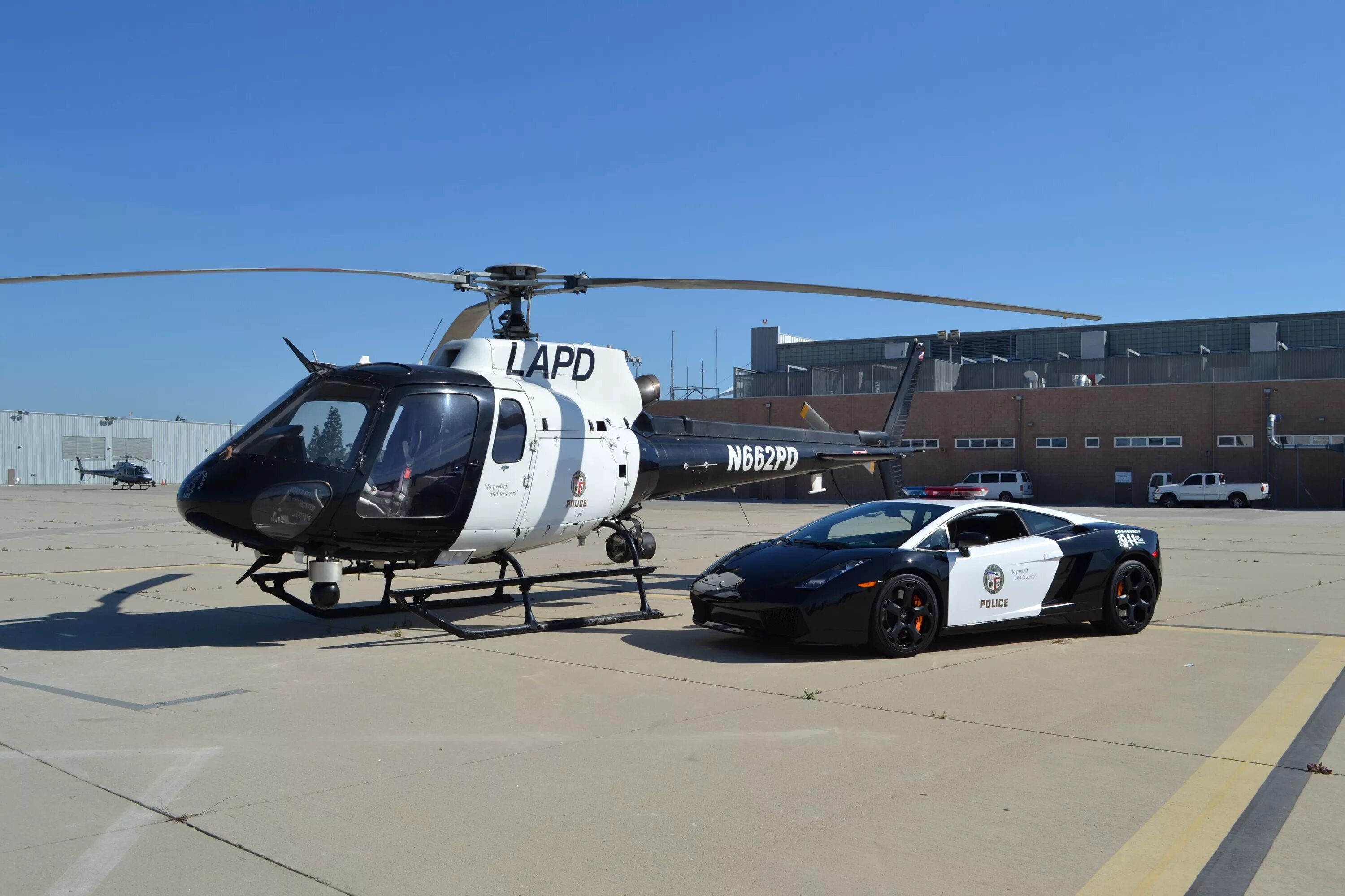 Покажи полицейский вертолет. Полицейский вертолёт америка. Полицейский вертолет сша. Покажи полицейский вертолет. Вертолёт ка 226 21008.