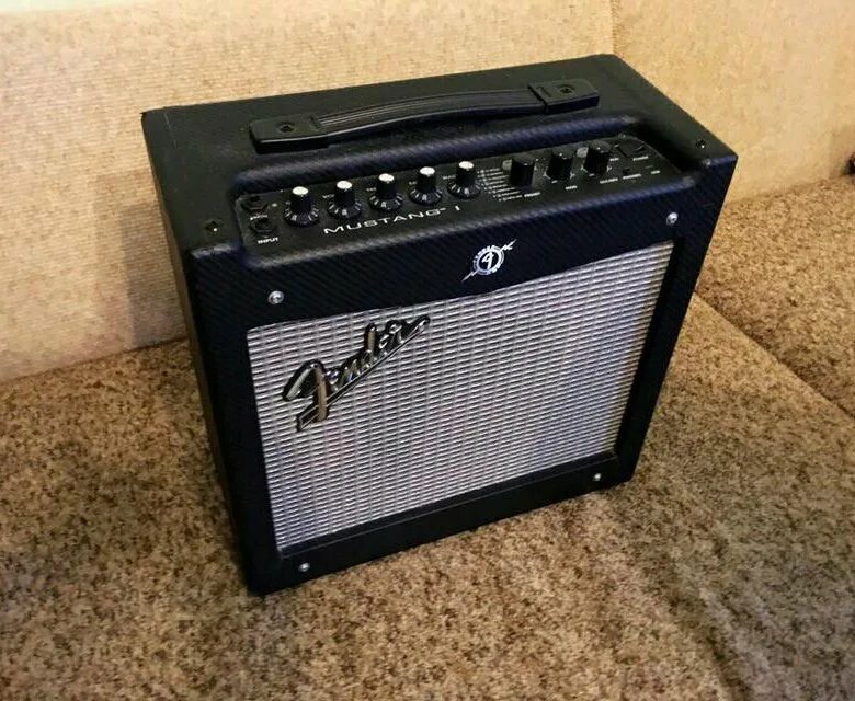 Fender mustang комбоусилитель. Fender mustang комбоусилитель. Fender frontman 212r. Комбоусилитель fender mustang i (v. Фендер мустанг комбоусилитель.