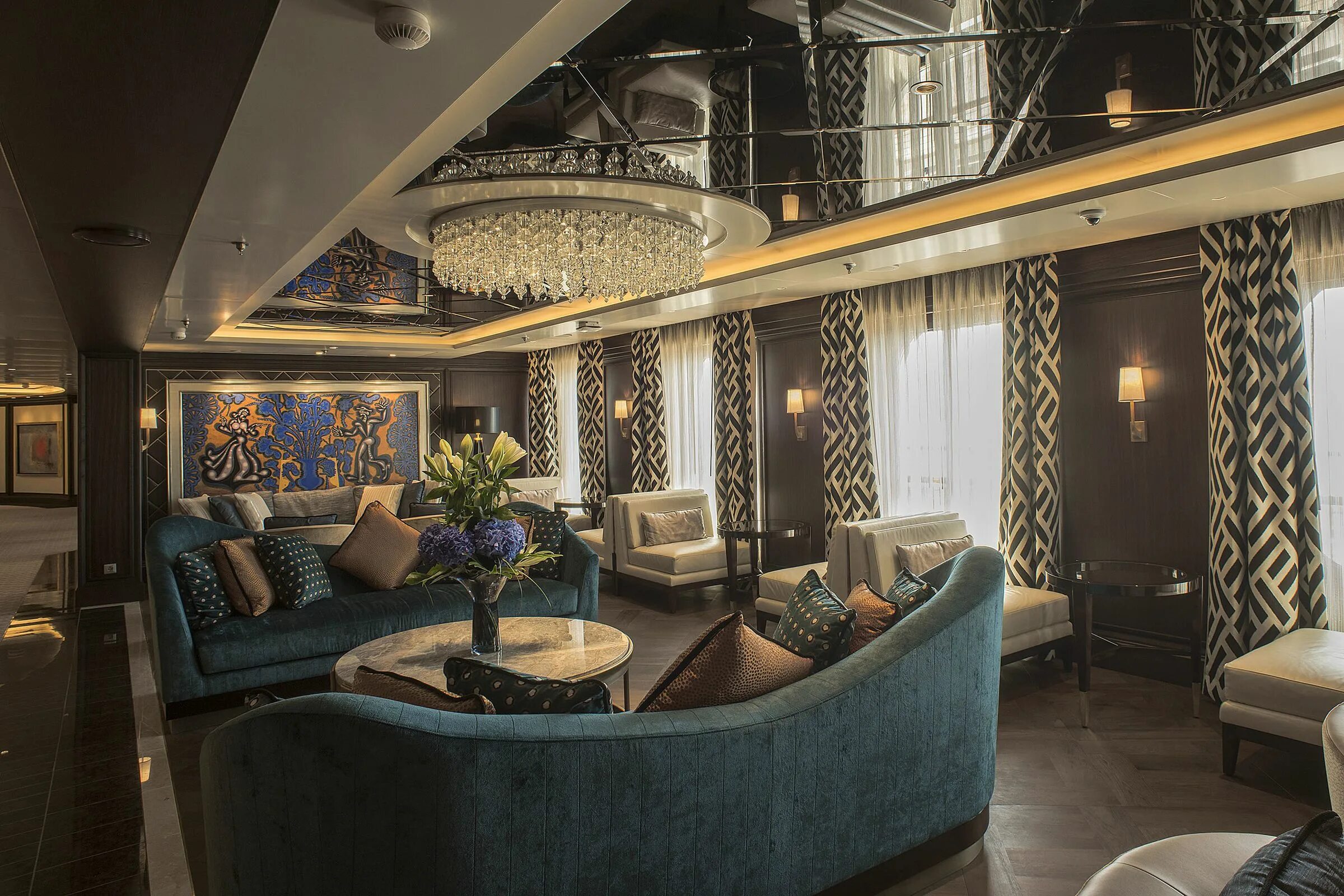 Ресторан роскошь. Шикарный интерьер кафе. Alain ducasse ресторан. Ресторан на тверской турандот. Дорогой ресторан.