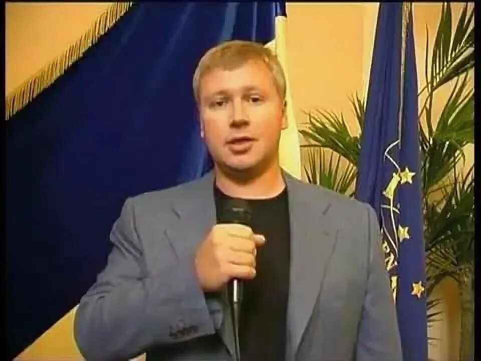 Россияне стали брать в два раза меньше кредитов - Политические и экономические н