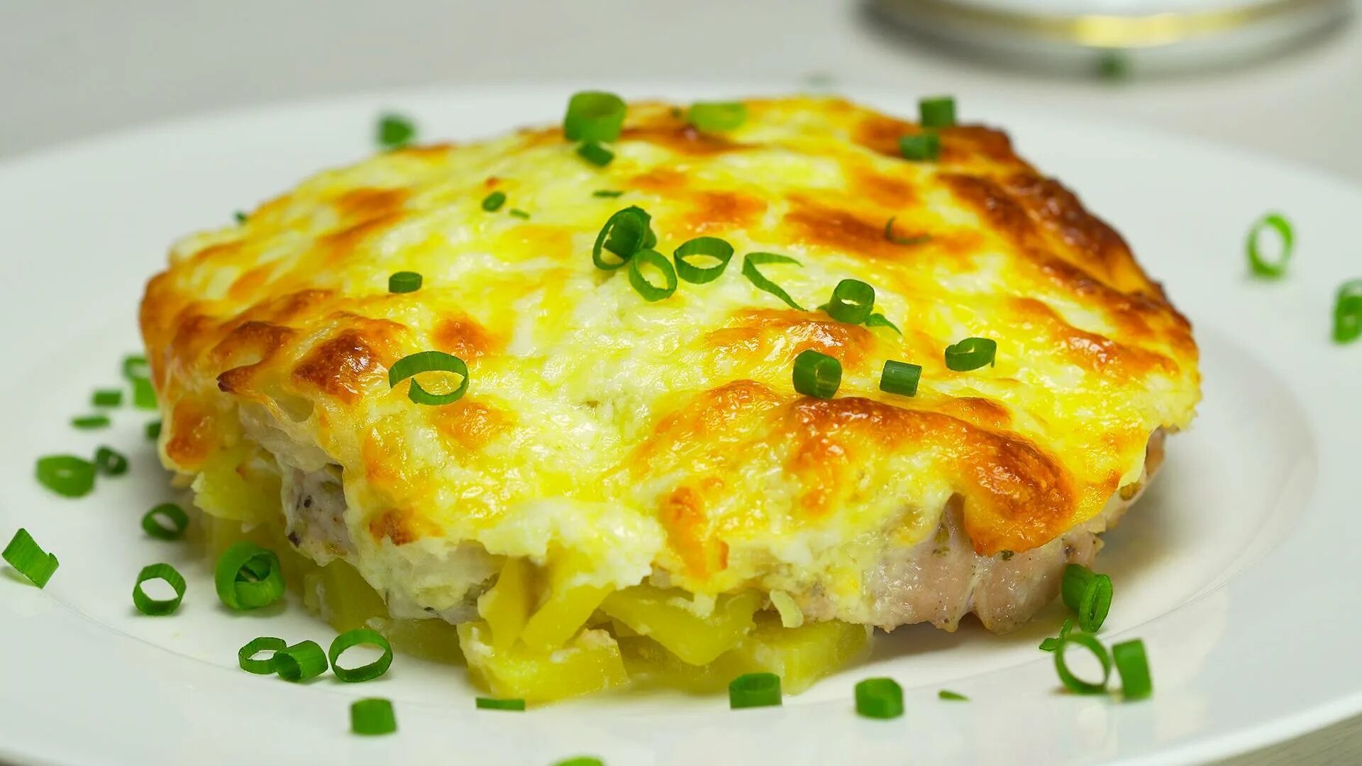 Свинина по французски с картошкой в духовке