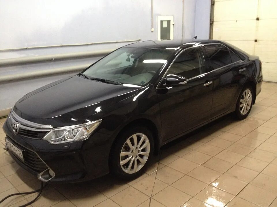 Лучший кузов камри. Toyota Camry drive2. Камри 55 кузов 2015. Камри 55 2015 2 литра черный. Камри 40 в жидкое стекло.