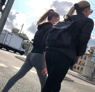 Видео девушки не сдержались