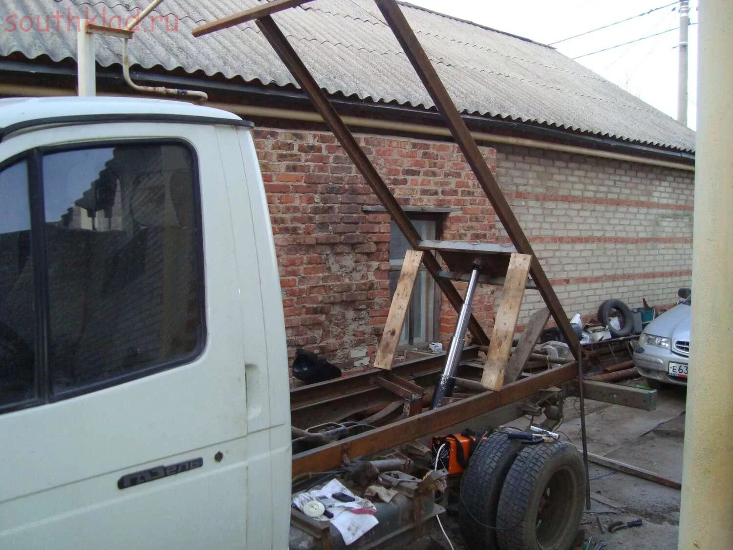 Как сделать газель. Газ 3302 самосвал своими руками. газель самосвал самоделка. переделка газели в самосвал. газель 4х4 самосвал.