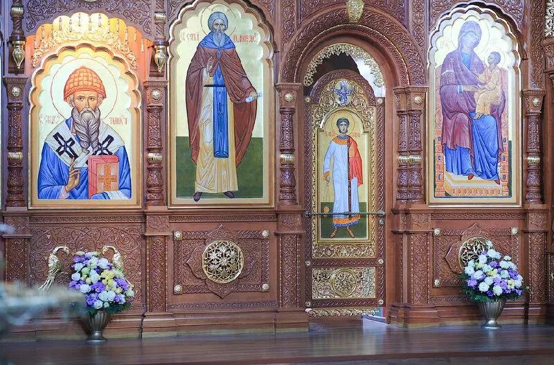 Храм в честь иконы божией матери нечаянная радость новомосковск. Нечаянная радость новомосковск. Церковь нечаянная радость новомосковск на пасху. Расписание храма нечаянная радость новомосковск. Церковь иконы божией матери нечаянная радость новомосковск.