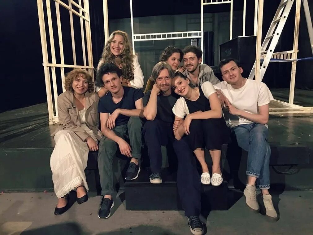 Выступление «битлз» в «палладиуме» 1963 год. Гимнасты в цирке. Световой ансамбль. The beatles live-1963. The evening performance.