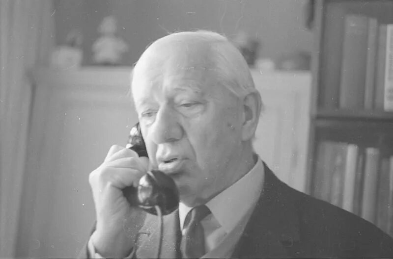 Чуковский портрет для детей. Композитор чуковский. География корнея ивановича чуковского. Чуковский фото писателя. Композитор чуковский.