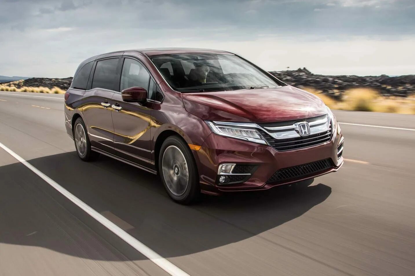 Honda Odyssey 2023. Хонда Одиссей 2017. Хонда Одиссей 2023 года. Хонда минивэн Одиссей 2023. Honda 2023 цена