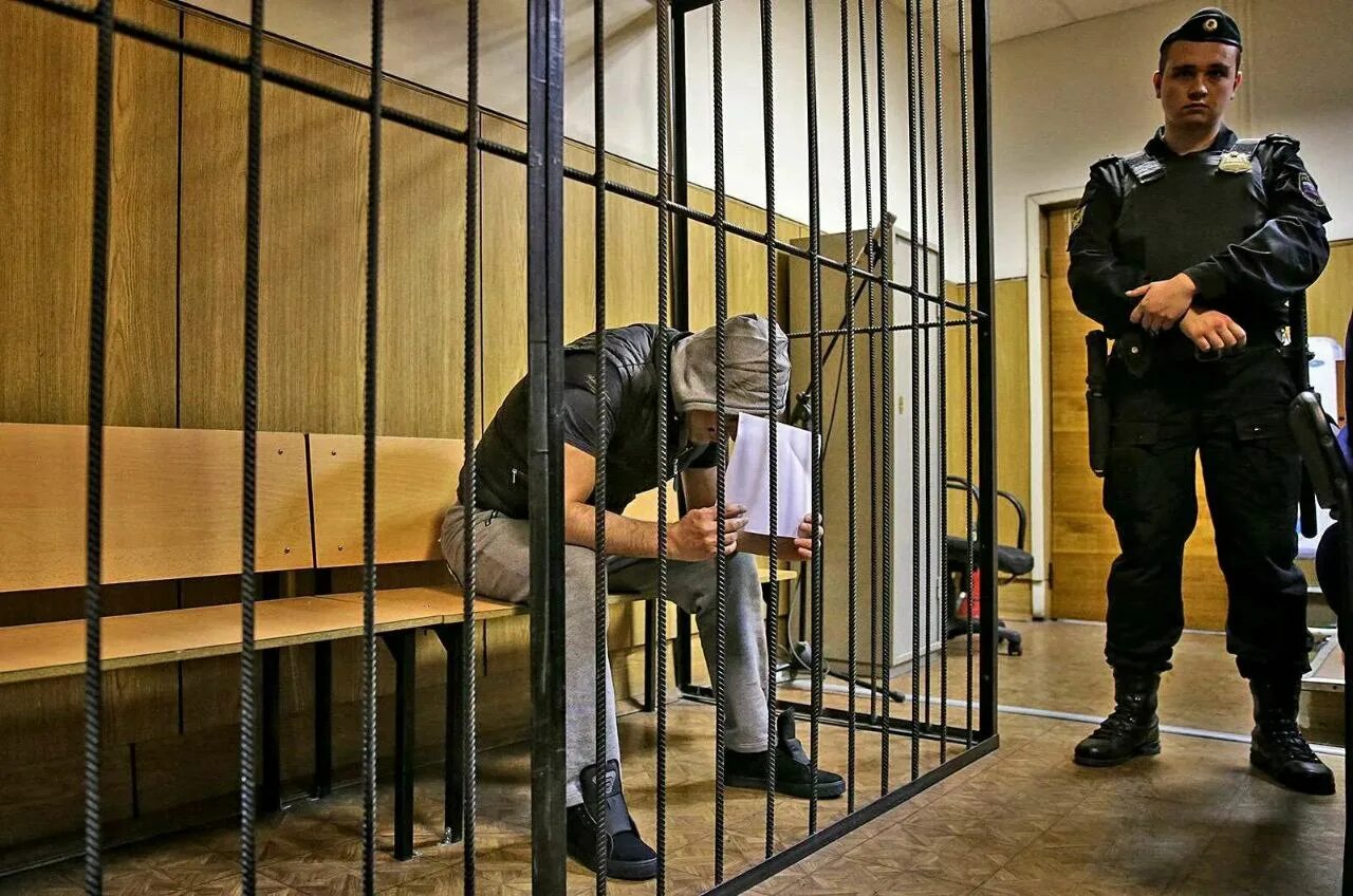 Подозреваемым и обвиняемым содержащимся под стражей
