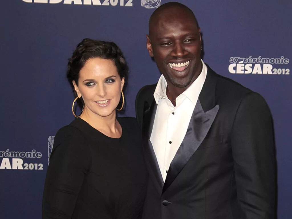 омар си семья фото. сын омара си. омар си с семьей. омар си с женой и детьми 2018. омар си и элен си и дети.