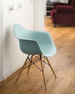 Сиденье стула eames