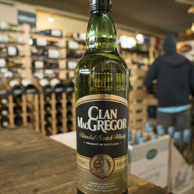 Виски clan macgregor. Виски шотландский купажированный клан МАКГРЕГОР. Виски "Clan MACGREGOR", 0.7 Л. Виски клан МАКГРЕГОР 0.5. Виски Мак Грегор 0.7.
