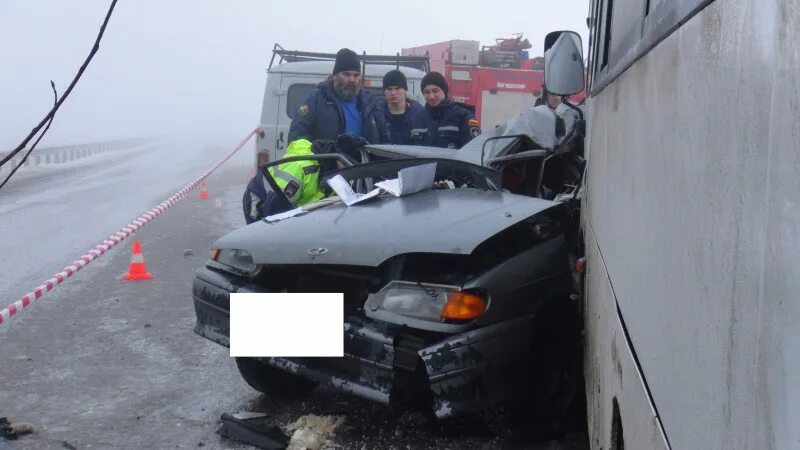 Подслушано зверево ростовской области. Авария в Зверево Ростовской. ДТП В Ростовской области город Зверево Шкода номер 504.