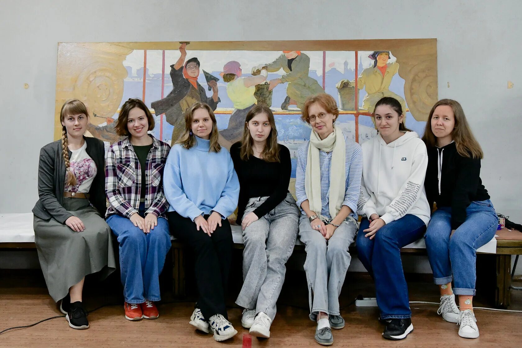 Студент картина. Картинная галерея. Студенты живопись. Академия реставрации и дизайна Санкт-Петербург.