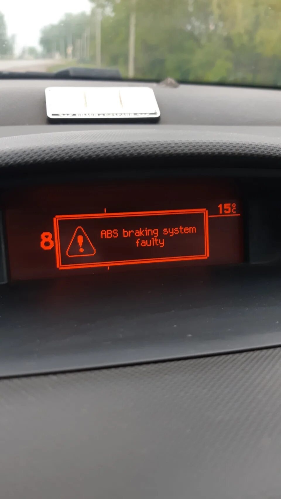 Abs braking system faulty пежо 308. Блок управления стеклоподъемниками пежо 307. Абс стоп пежо. Абс стоп пежо. Блок абс пежо партнер.