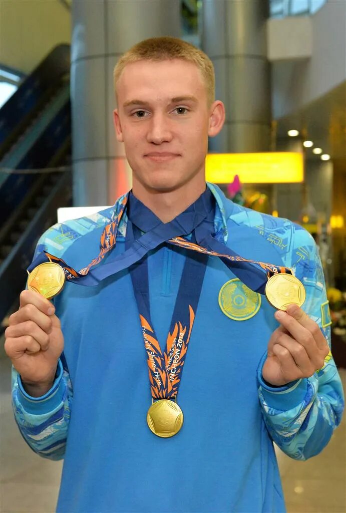 Олимпийский чемпион Баландин.