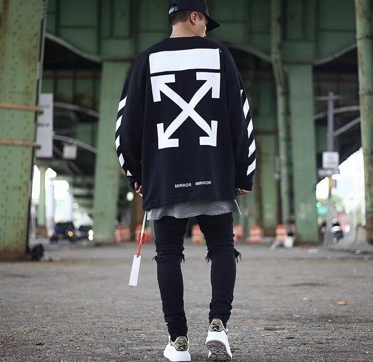 Шмот off white. Off white одежда сет. Хайпбисты 2021. Худи "sound engineering off white. Оф шмотки.