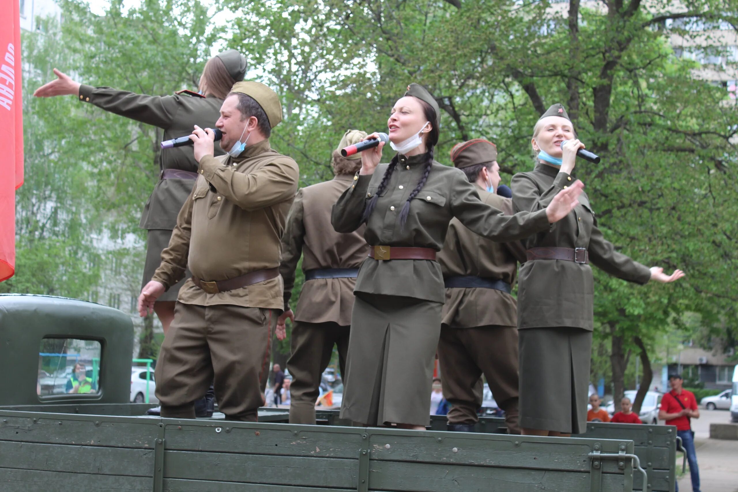 9 Мая военные. Военные поют. День Победы петь. Военный концерт.