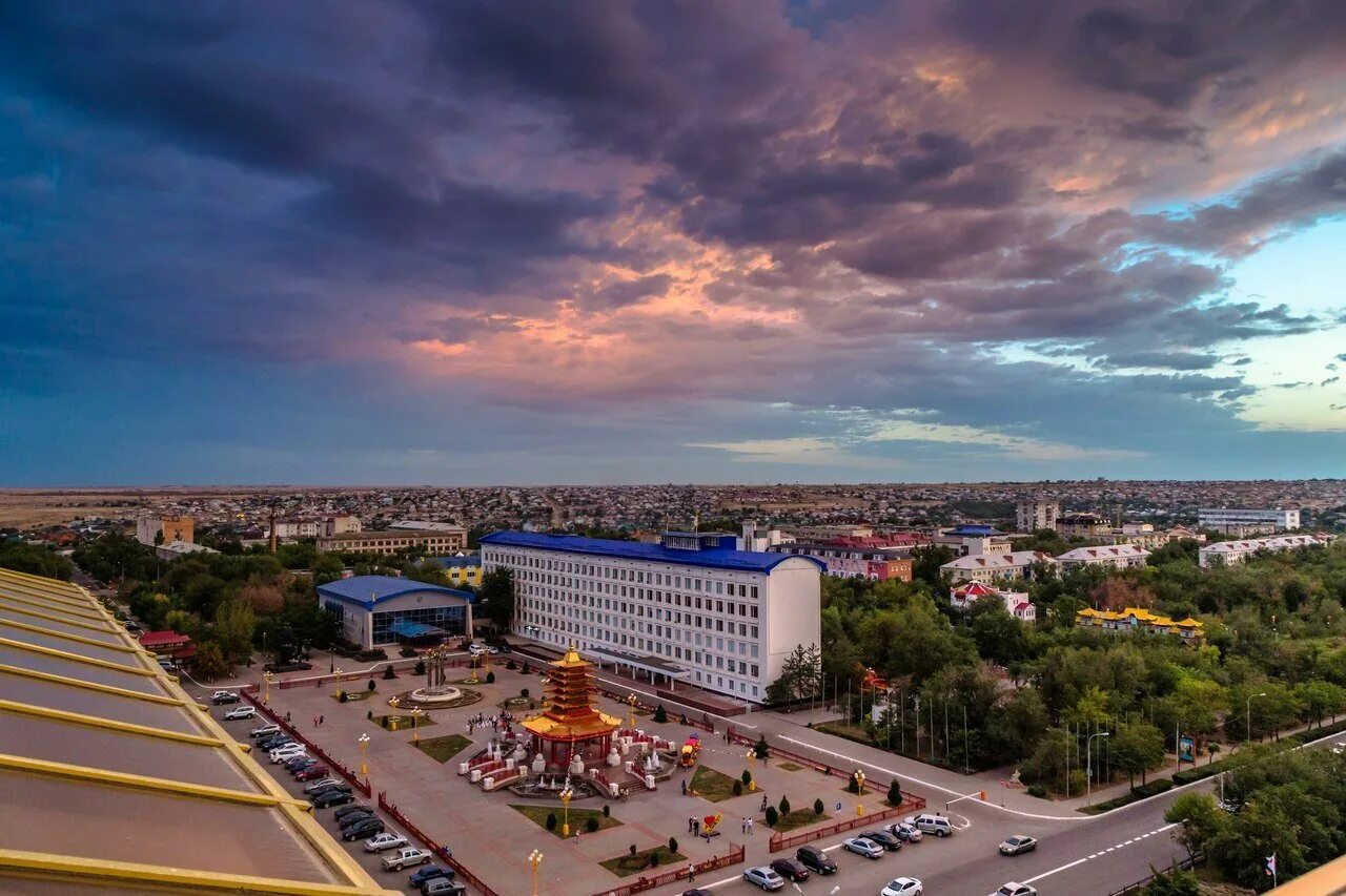 Как выглядит город элиста Автомобильные экскурсии в Элисте: 5 экскурсоводов с отзывами и ценами на Яндекс