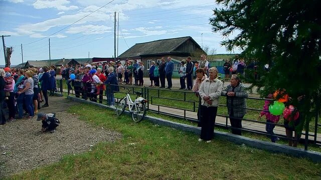 Лохово черемховский район. Поселок Тальники Черемховский район. Посёлок Михайловка Черемховский район. Посёлок Михайловка Иркутская область. Село Саянское Черемховский район.