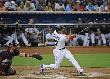 giancarlo stanton, new york yankees, miami marlins, cedera, baseball, baseb...