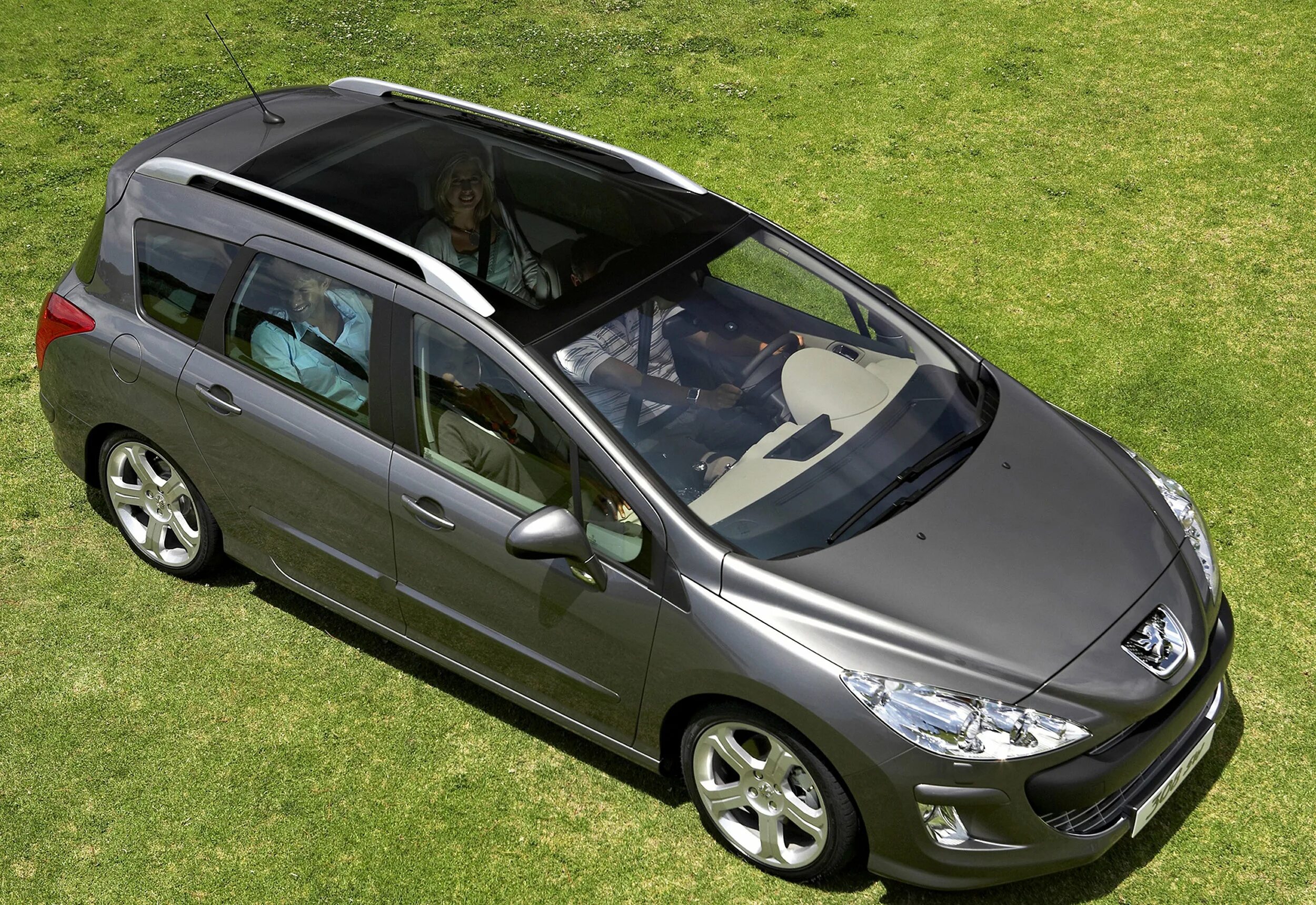 Купить пежо универсал. Peugeot 308 SW. Пежо 308 SW 2008. Peugeot 308 SW 2011. Пежо 308 SW универсал.