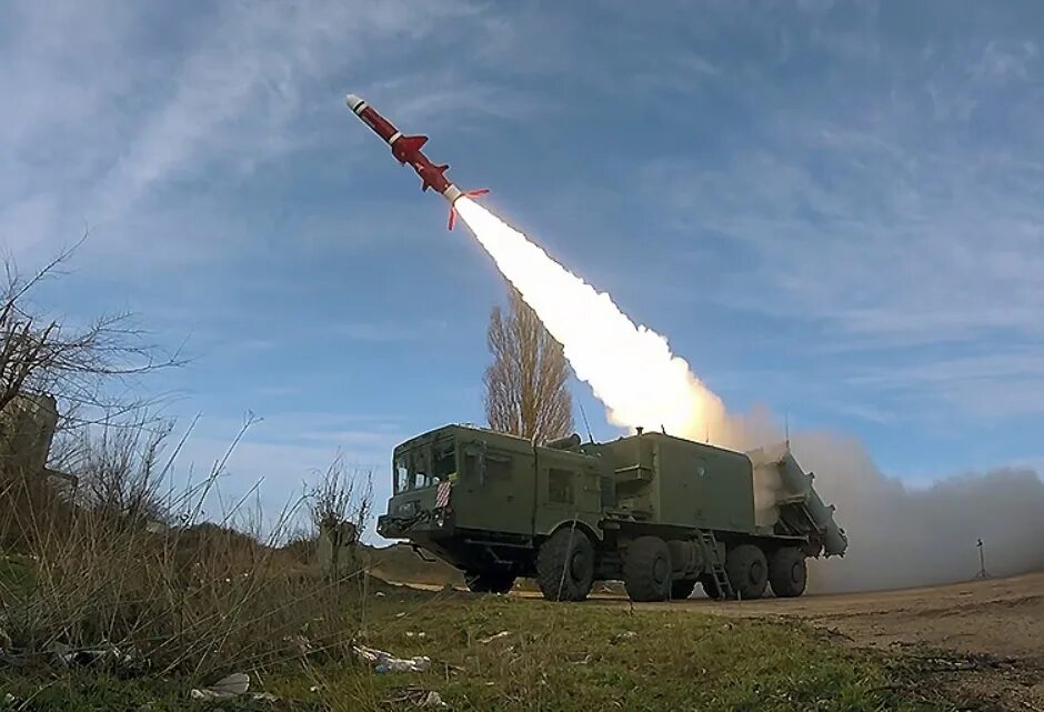 Ракетно береговые войска. Береговой Противокорабельный комплекс бал. Бастион береговой ракетный комплекс. Береговой ракетный комплекс бал-э. Берегового ракетного комплекса (БРК) «Бастион».