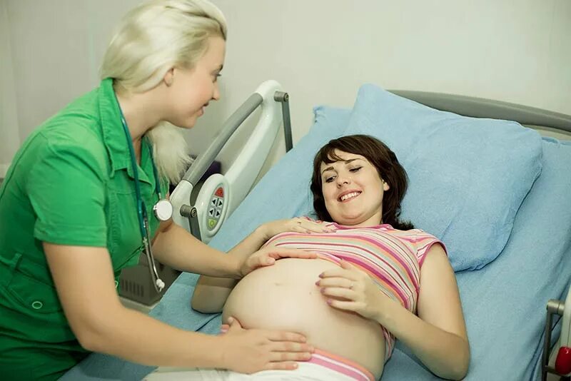 Беременность и роды м. Картинки роды и беременность. Фото схваток беременных.