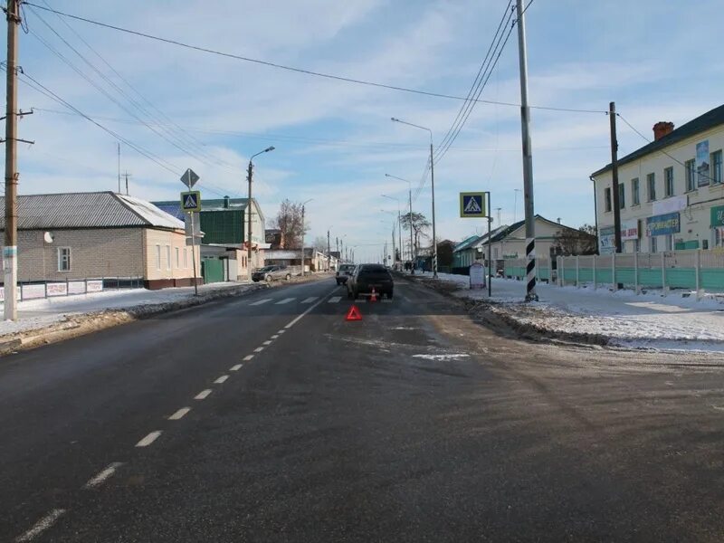 Кромы вк. Кромы Орловская область. Начальник ГИБДД пос. Кромы Орловской области. Пгт Кромы. Кромы дороги.