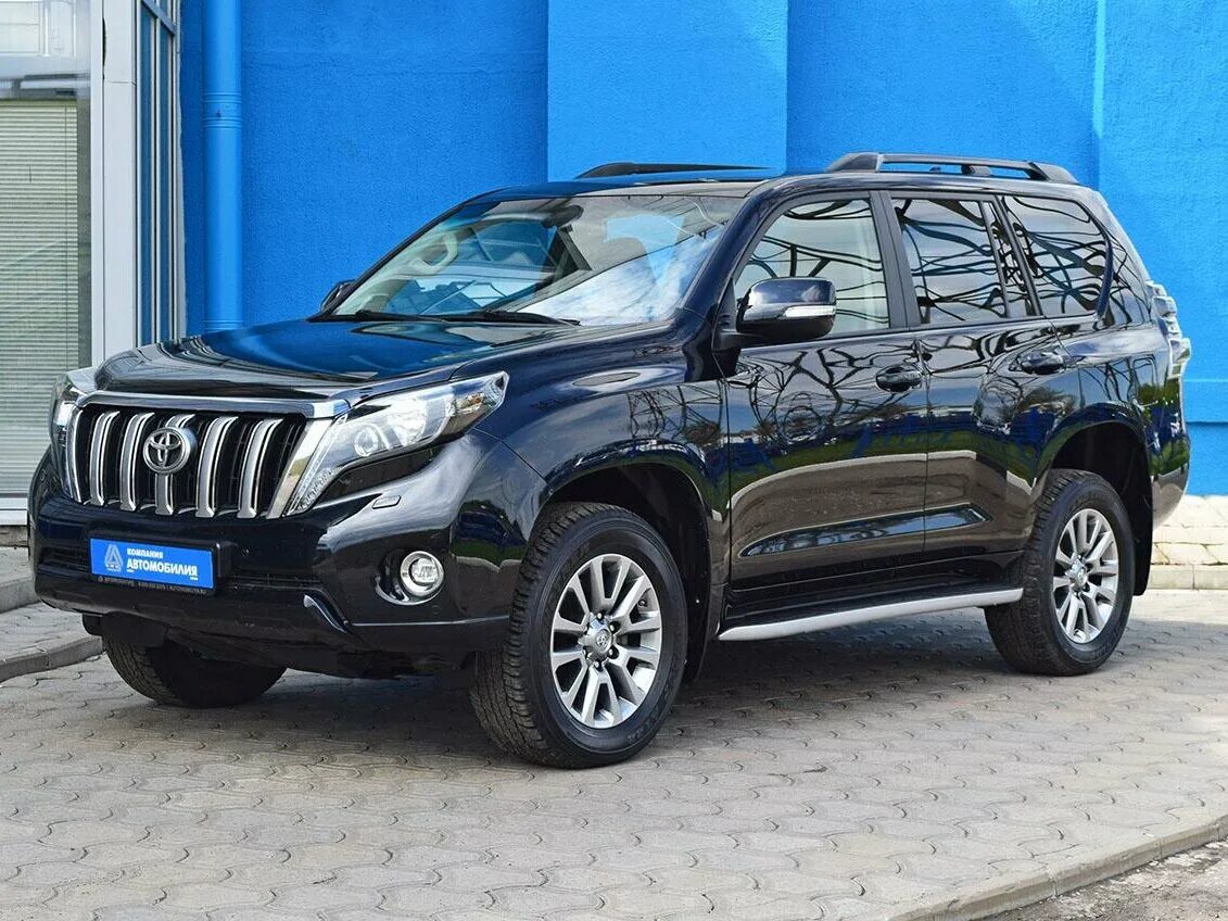 Купить прадо 18. Toyota Prado 2017. Тойота ленд Крузер 150 2017. Land Cruiser Prado 2017. Toyota Land Cruiser Prado 2017 года.