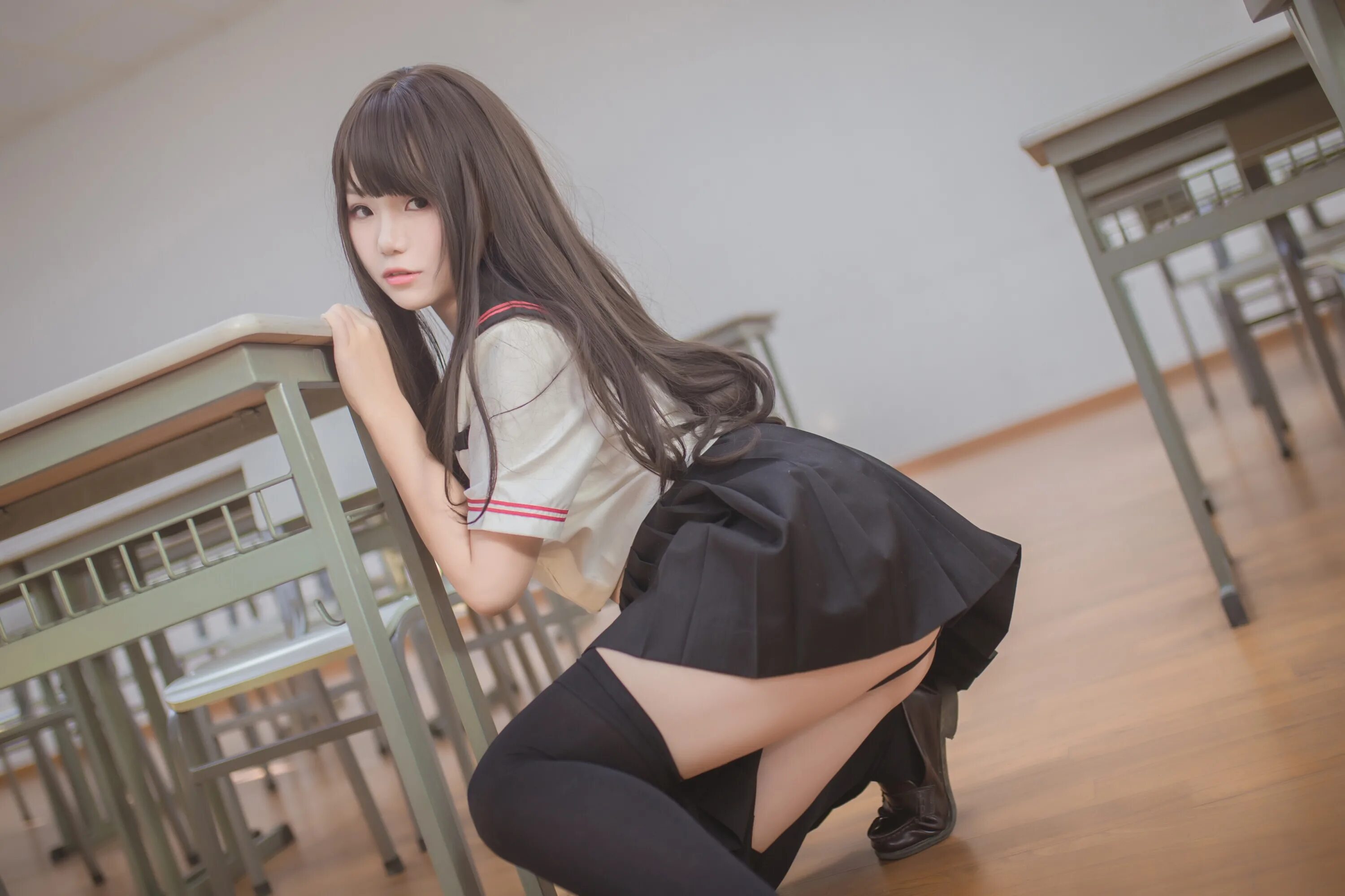 Schoolgirl new