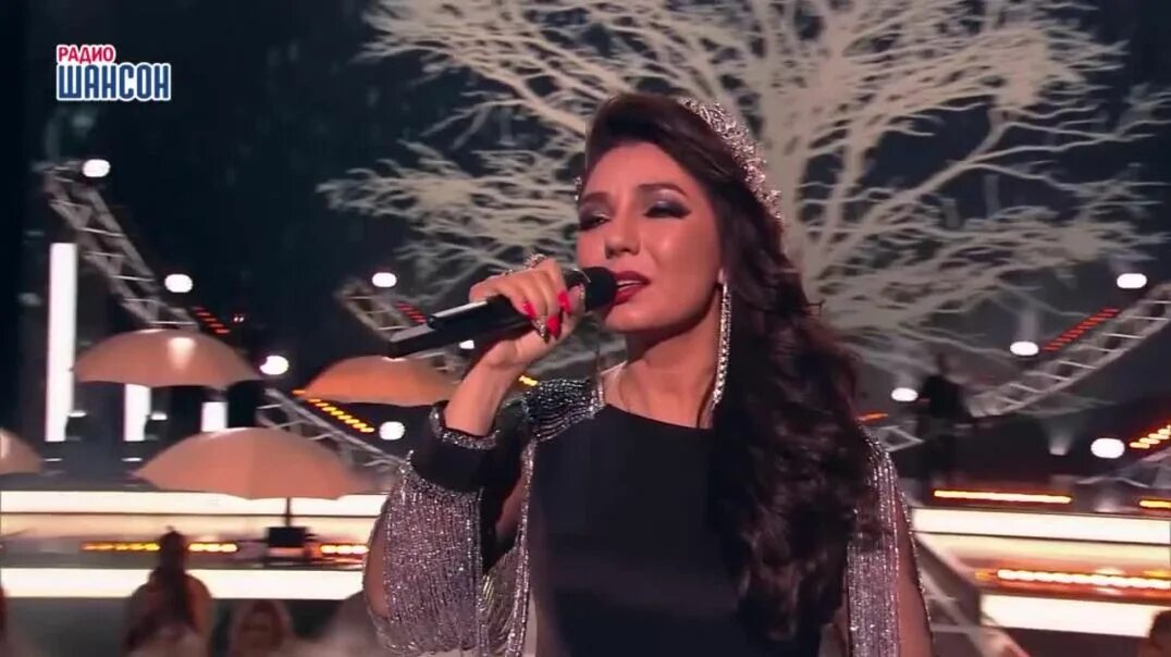 Рада рай тишина. Песня рады рай не суди. Рада рай не суди меня любимый. Рада рай фото 2022. Не суди меня любимый рада.