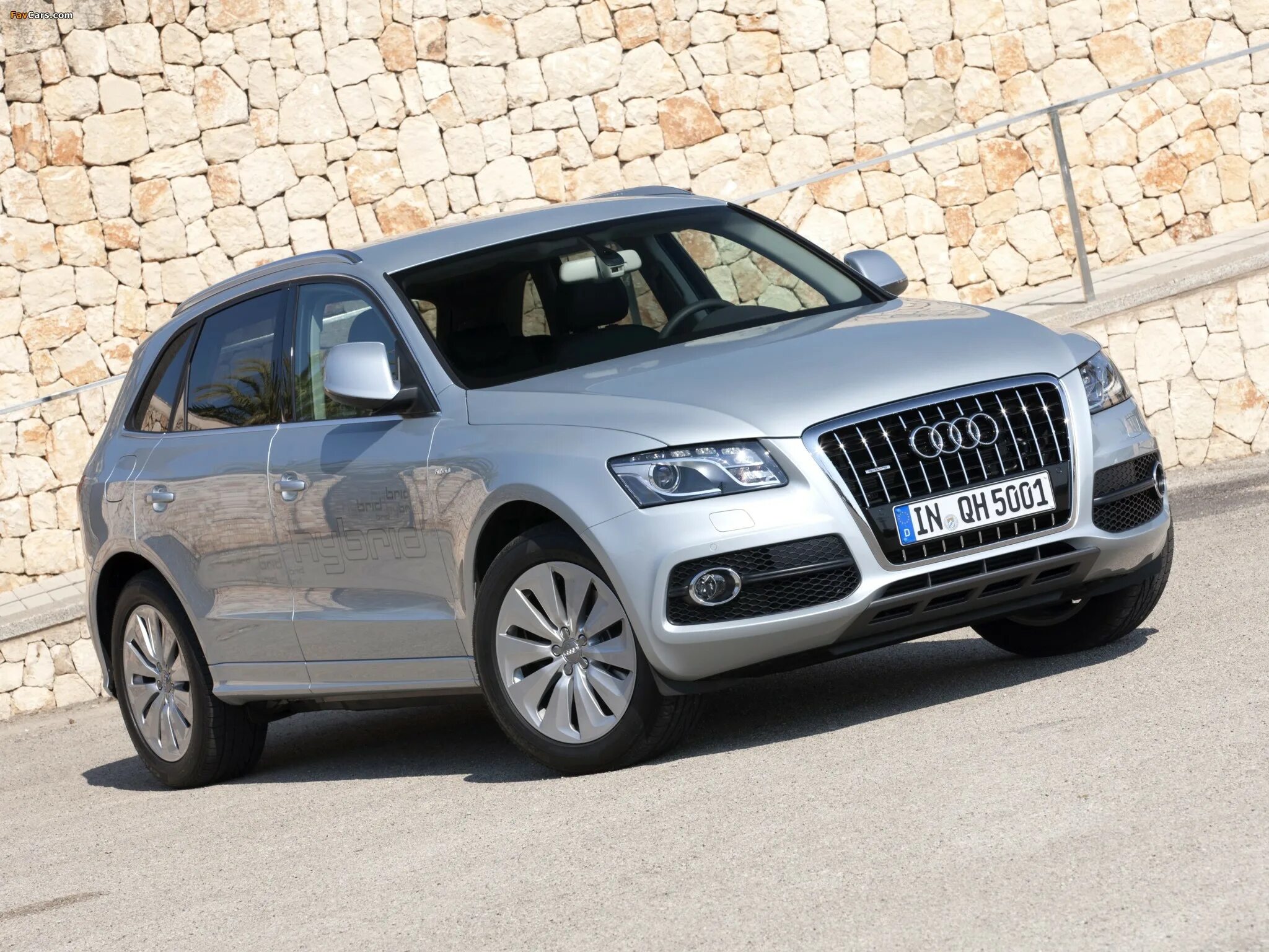 Купить ауди 2011. Audi q5. Ауди q5 2011. Audi q5 2011-2015. Audi q5 Hybrid.