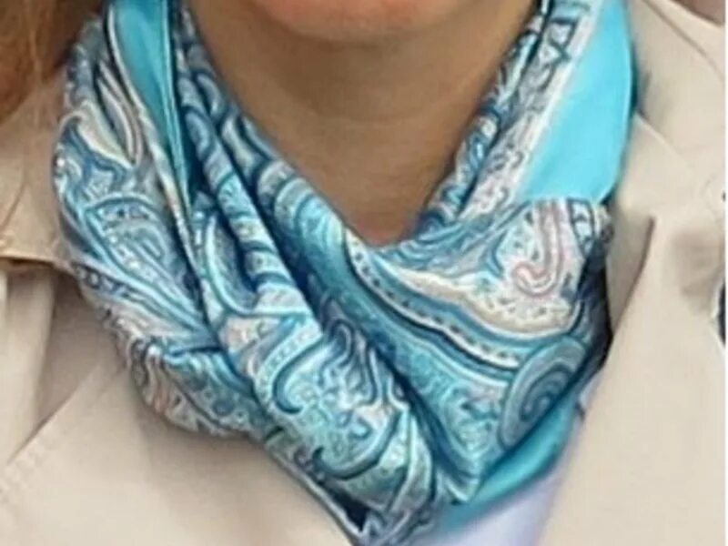 шарф эстетика. снуд сильвер. шарф на снегу. вязаный шарф лежит. шарф зенит.