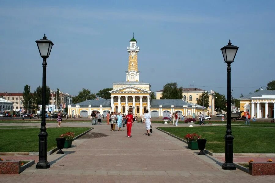 Кострома золотое кольцо сусанинская площадь. Столица города кострома. Ипатьевский монастырь на карте костромы. Кострома центр. Где центр костромы.